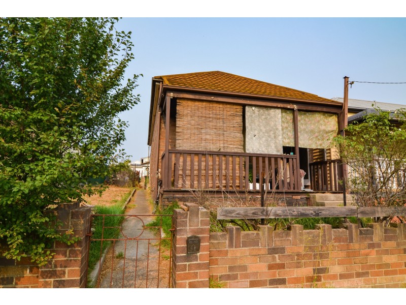 50 Clwydd Street, Lithgow NSW 2790