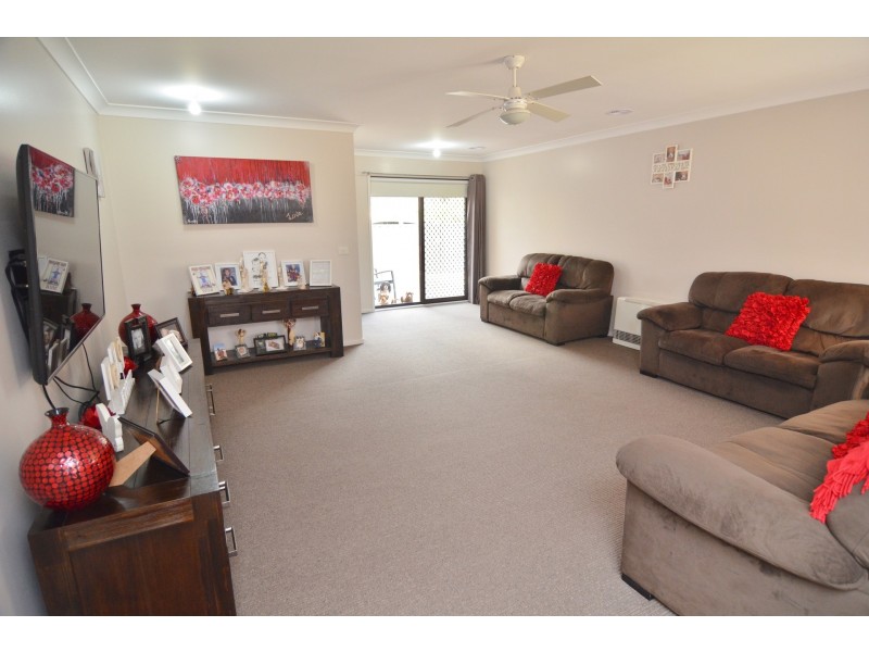 15 Inner Crescent, Lithgow NSW 2790