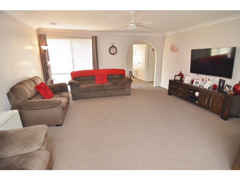 15 Inner Crescent, Lithgow NSW 2790