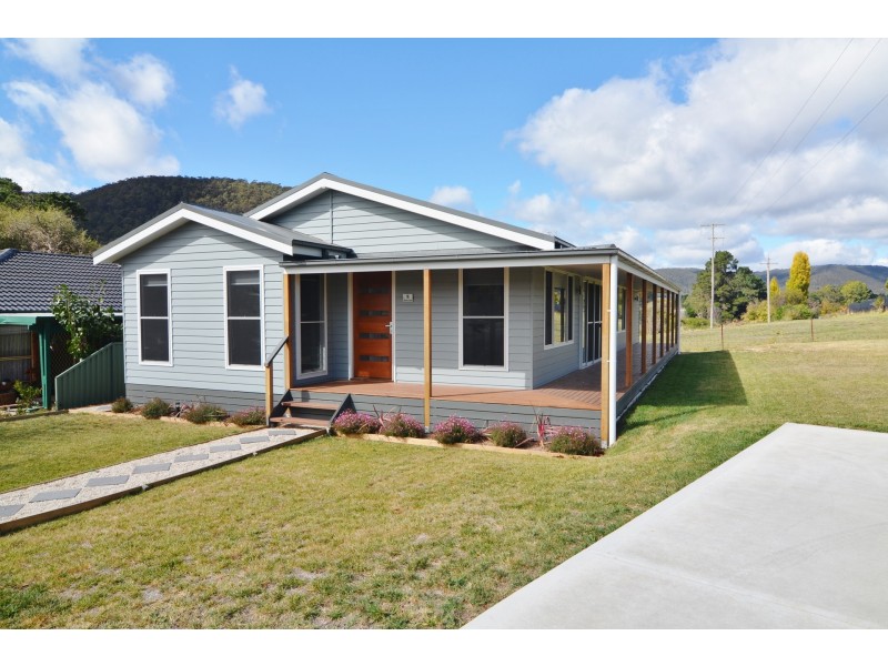 18 Chivers Close, Lithgow NSW 2790