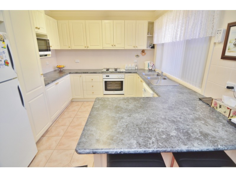 19 Proto Avenue, Lithgow NSW 2790