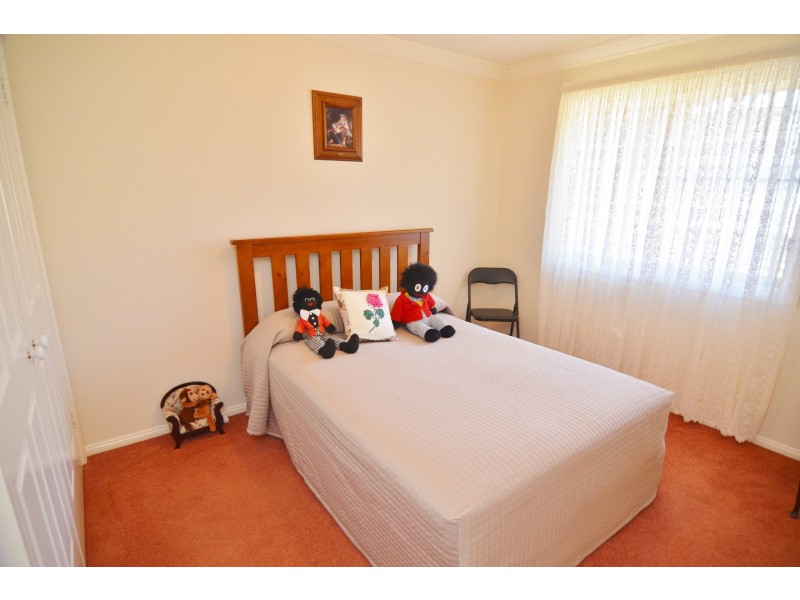 19 Proto Avenue, Lithgow NSW 2790