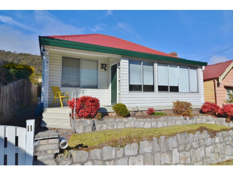 11 Bent Street, Lithgow NSW 2790