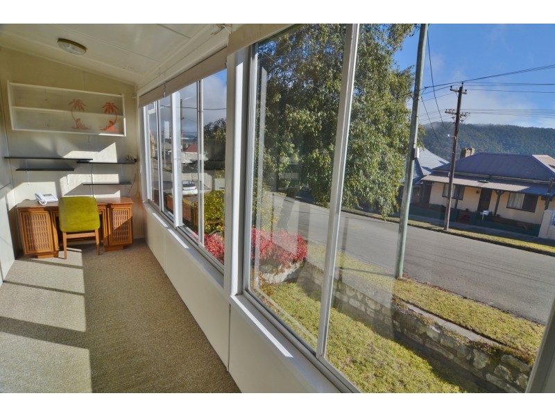 11 Bent Street, Lithgow NSW 2790