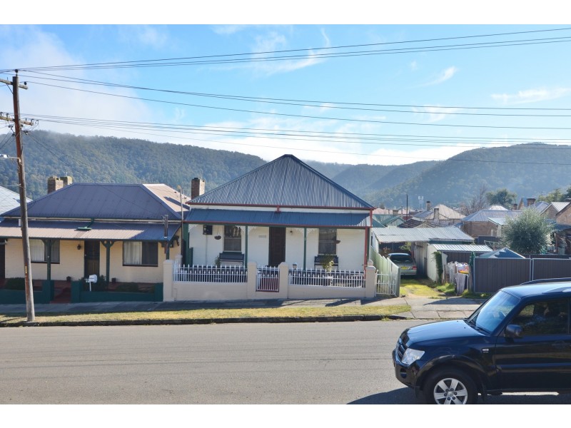 11 Bent Street, Lithgow NSW 2790