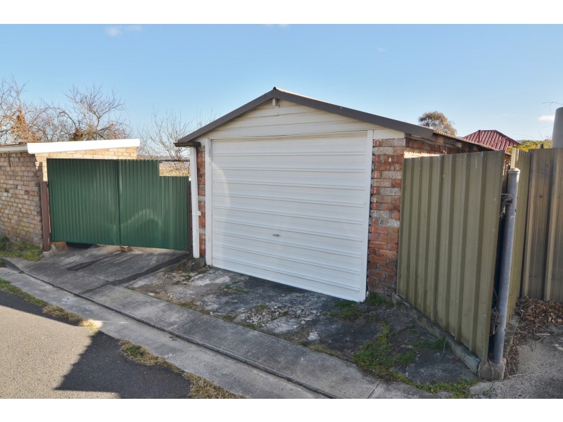 11 Bent Street, Lithgow NSW 2790