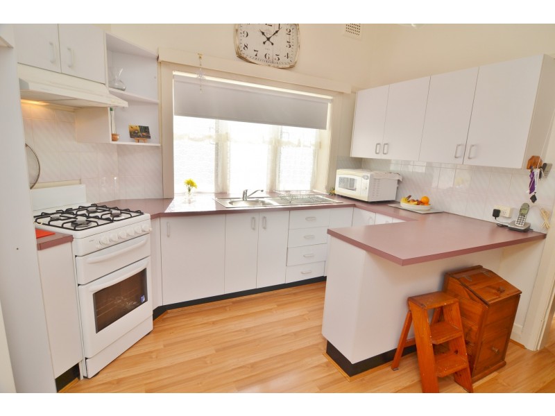 170 Inch Street, Lithgow NSW 2790