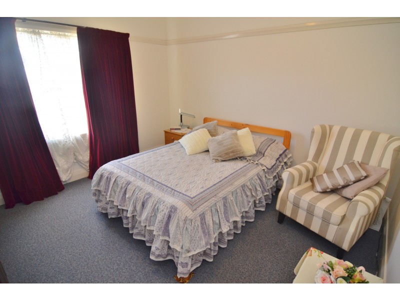 170 Inch Street, Lithgow NSW 2790