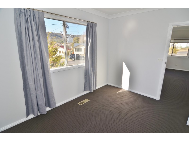 39 Bayonet Street, Lithgow NSW 2790