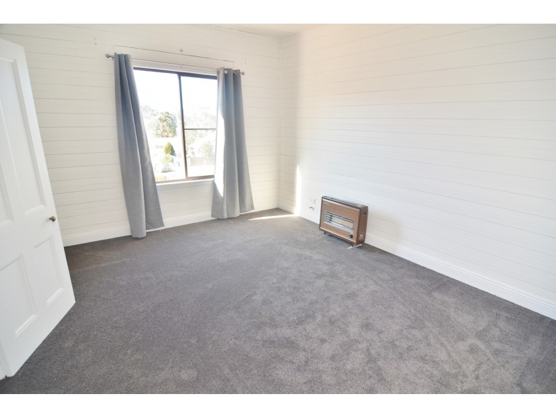 21 Burton Street, Portland NSW 2847