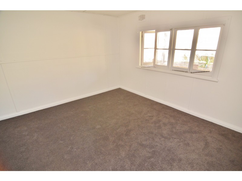 21 Burton Street, Portland NSW 2847