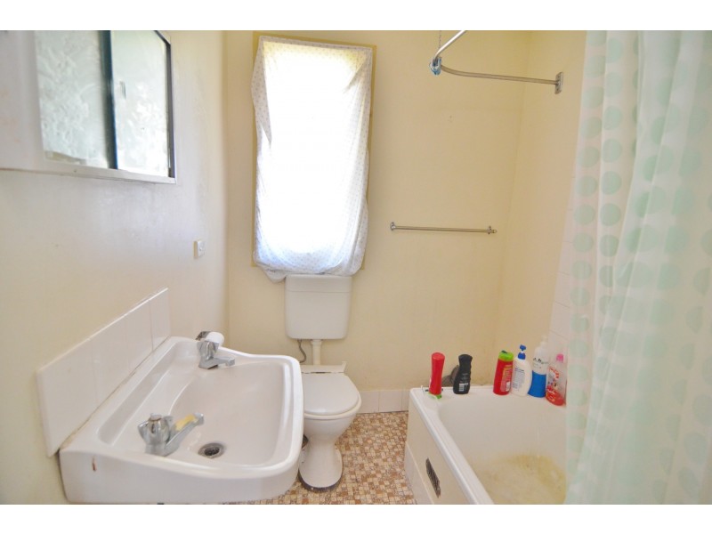 120 Landa Street, Lithgow NSW 2790