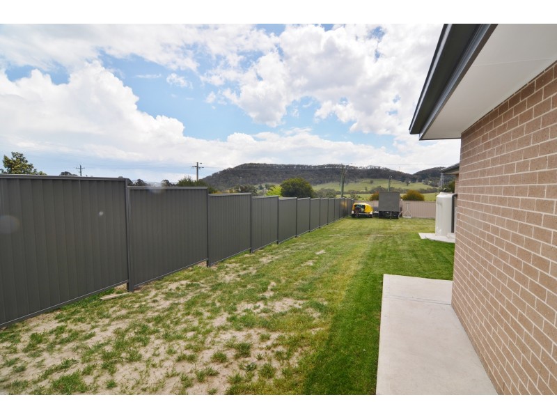 10 Eucalypt Place, Lithgow NSW 2790