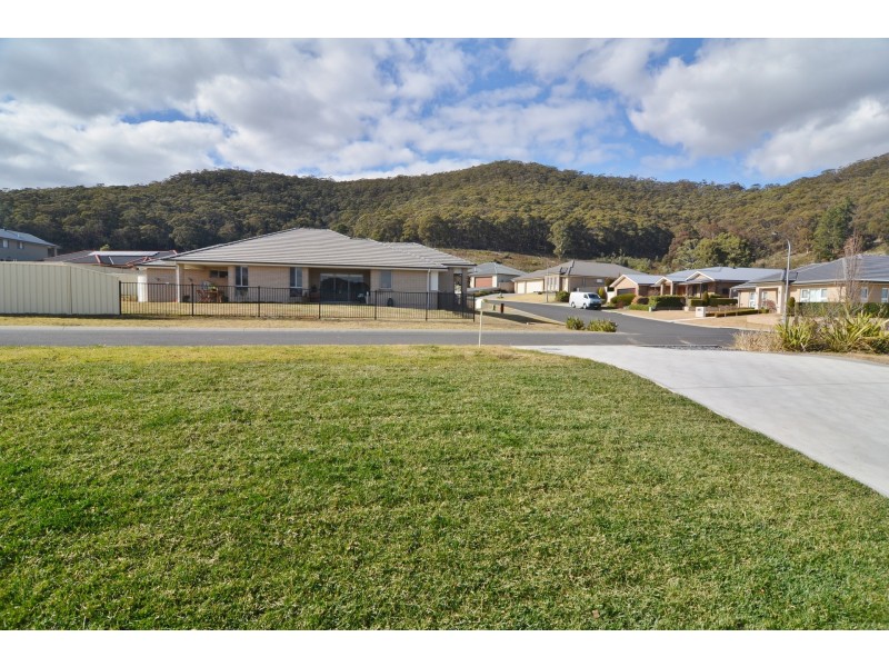 10 Eucalypt Place, Lithgow NSW 2790