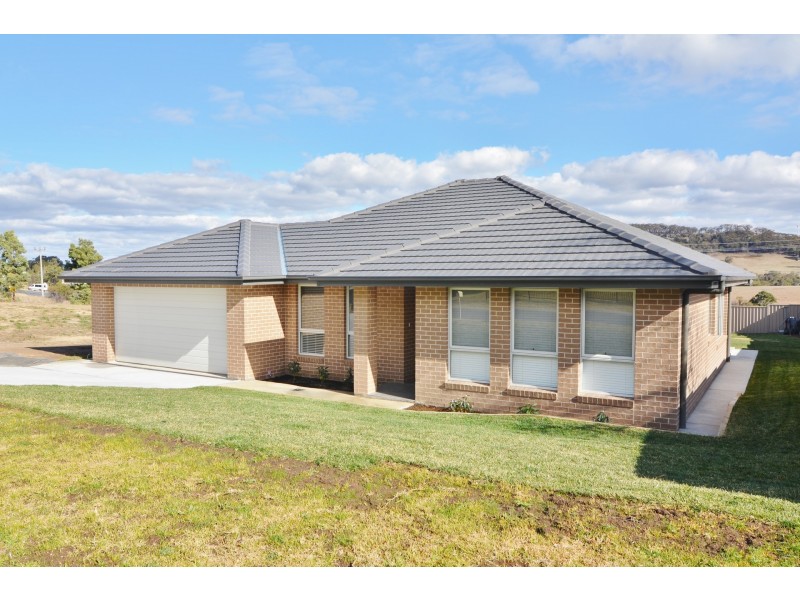 10 Eucalypt Place, Lithgow NSW 2790