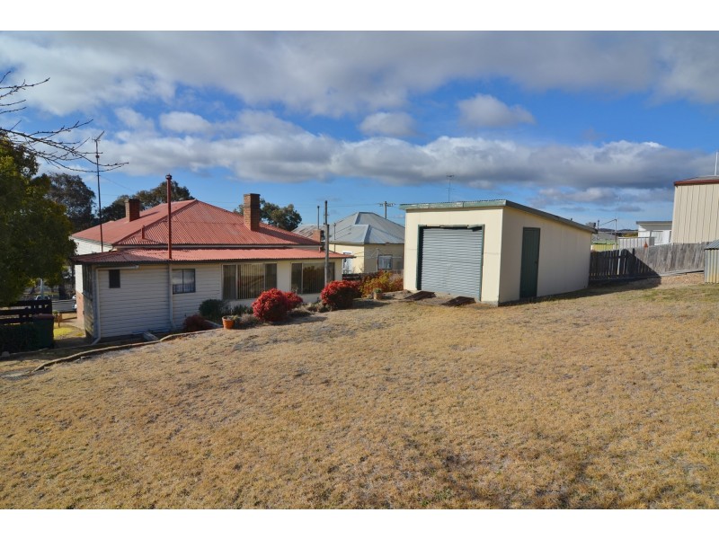 13 Villiers Street, Portland NSW 2847