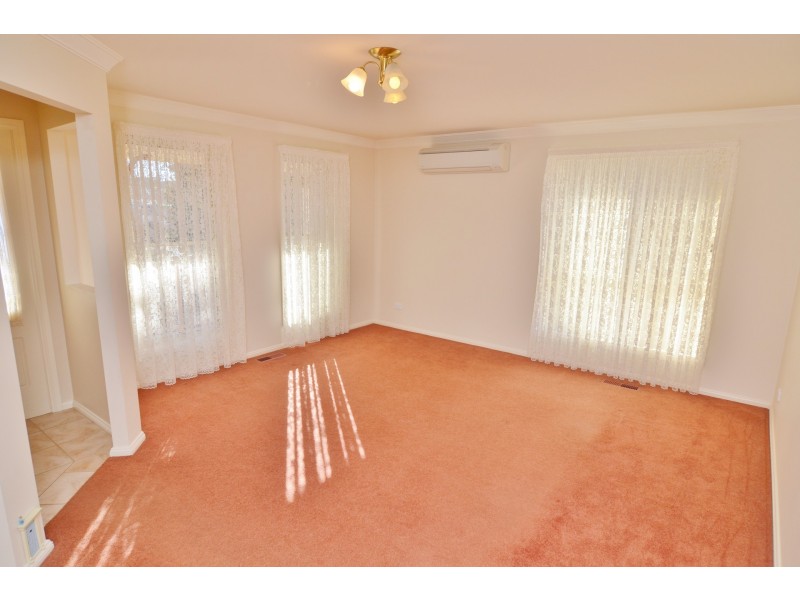 19 Proto Avenue, Lithgow NSW 2790