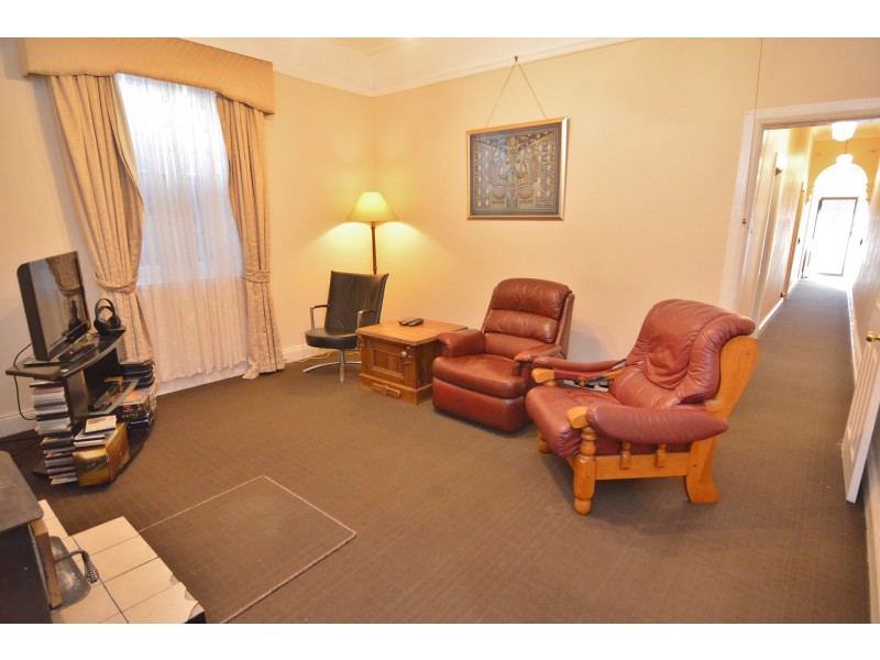 69 Inch Street, Lithgow NSW 2790
