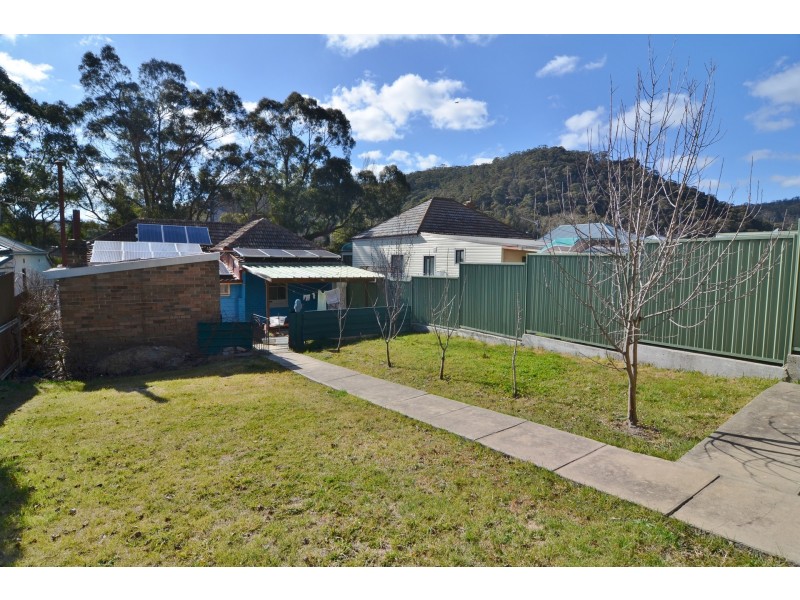 14 Clwydd Street, Lithgow NSW 2790