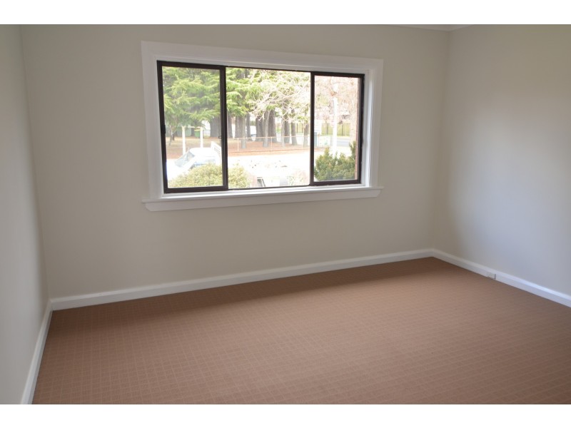 47 Martini Parade, Lithgow NSW 2790