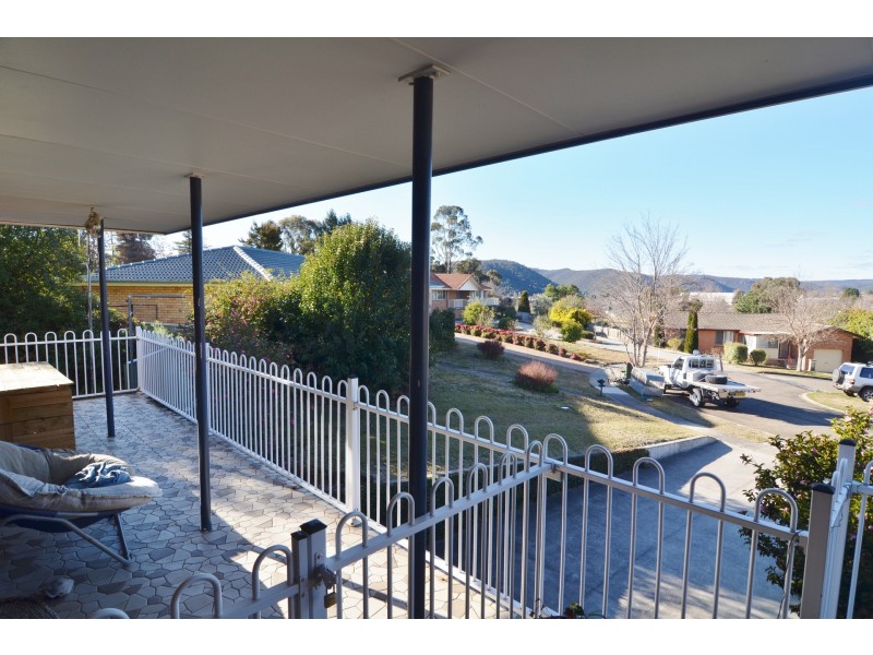 2 McKenzie Place, Lithgow NSW 2790
