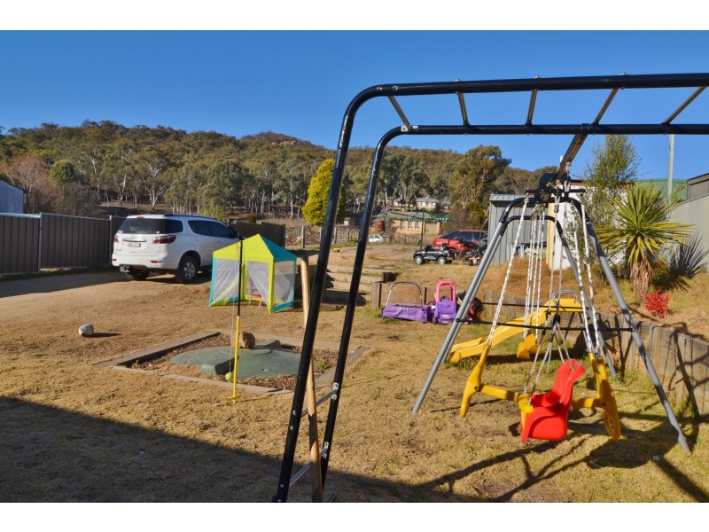 32 Castlereagh Highway, Cullen Bullen NSW 2790