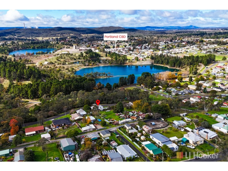 11 Burton Street, Portland NSW 2847