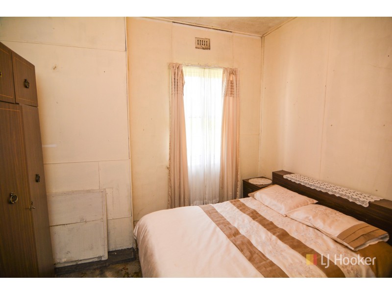 11 Burton Street, Portland NSW 2847