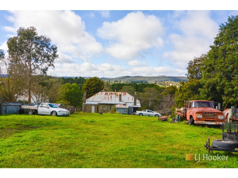 11 Burton Street, Portland NSW 2847