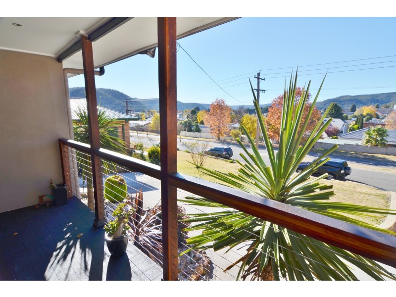83 Musket Parade, Lithgow NSW 2790