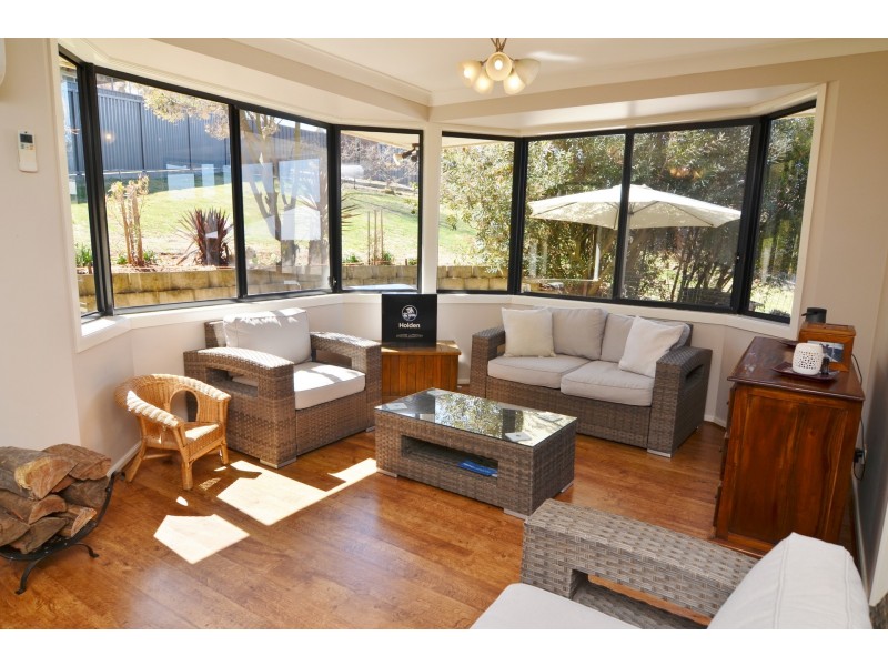 10 Walker Drive, Wallerawang NSW 2845