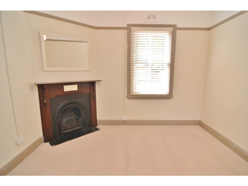 17 Atkinson Street, Lithgow NSW 2790