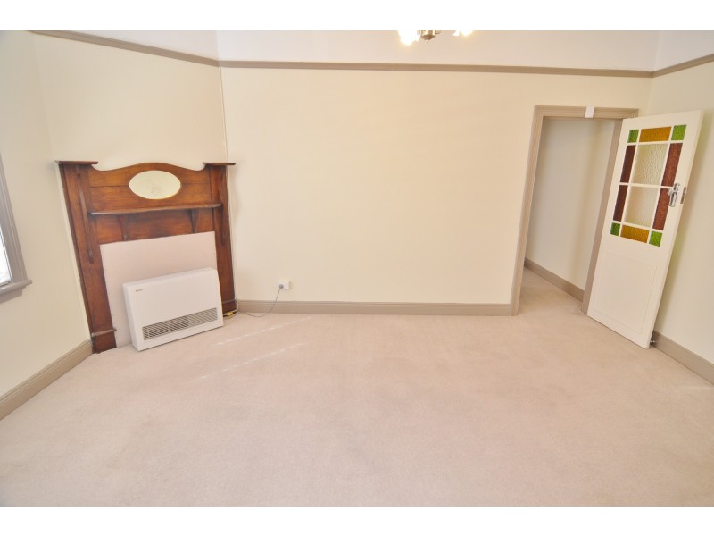 17 Atkinson Street, Lithgow NSW 2790