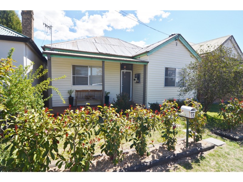 14 Dulhunty Street, Portland NSW 2847