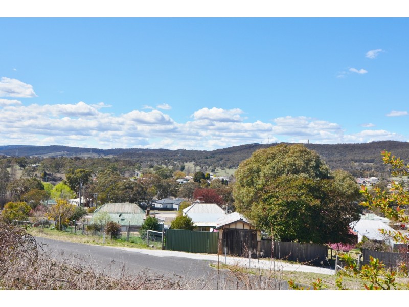 14 Dulhunty Street, Portland NSW 2847