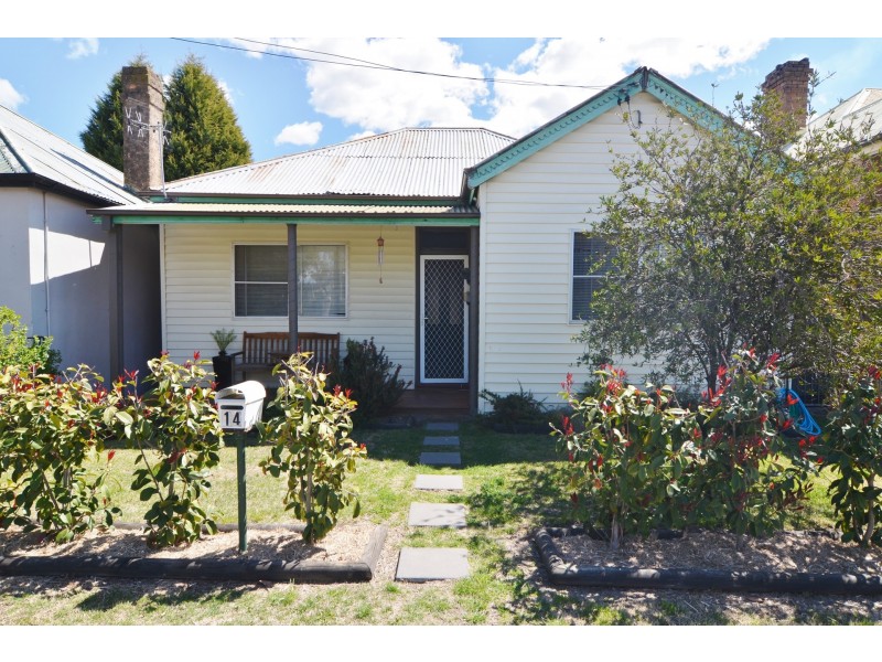 14 Dulhunty Street, Portland NSW 2847