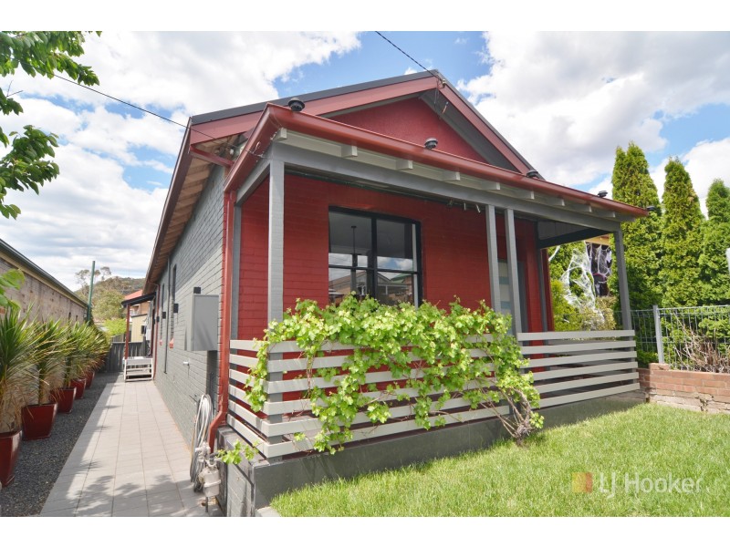 25 Ferro Street, Lithgow NSW 2790