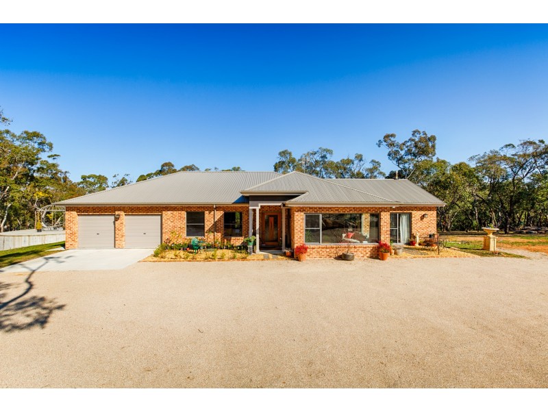 28 Arcadia Place, Meadow Flat NSW 2795