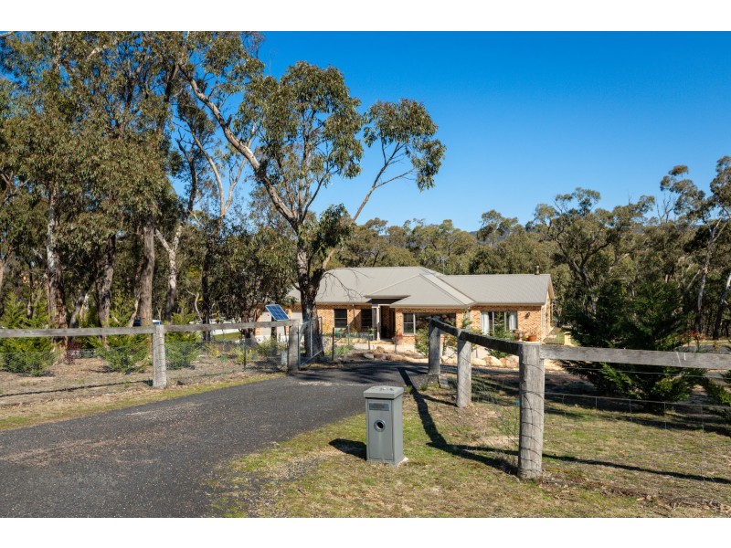 28 Arcadia Place, Meadow Flat NSW 2795