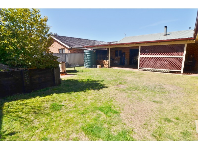 5 Blackett Drive, Wallerawang NSW 2845