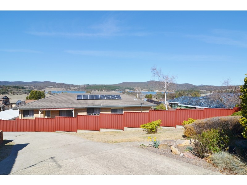 5 Blackett Drive, Wallerawang NSW 2845