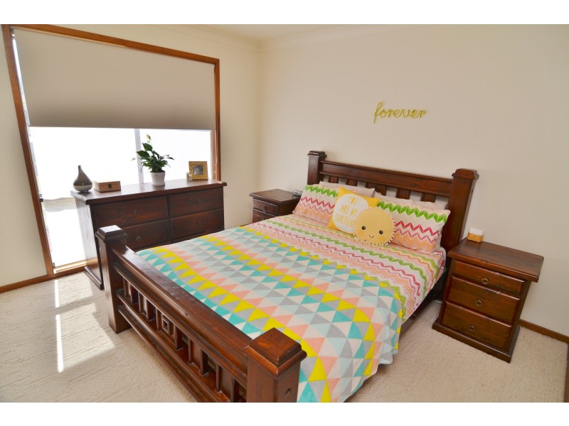 28 Chivers Close, Lithgow NSW 2790