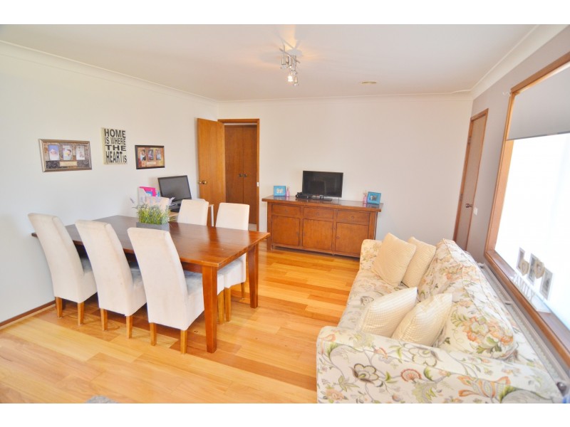 28 Chivers Close, Lithgow NSW 2790