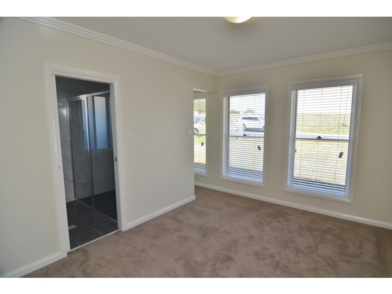 6 Rydal Road, Wallerawang NSW 2845