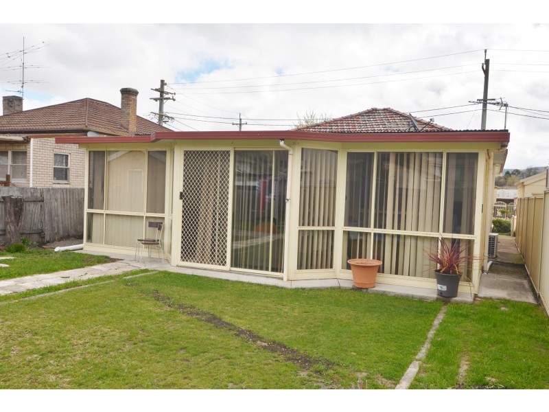89 Rifle Parade, Lithgow NSW 2790