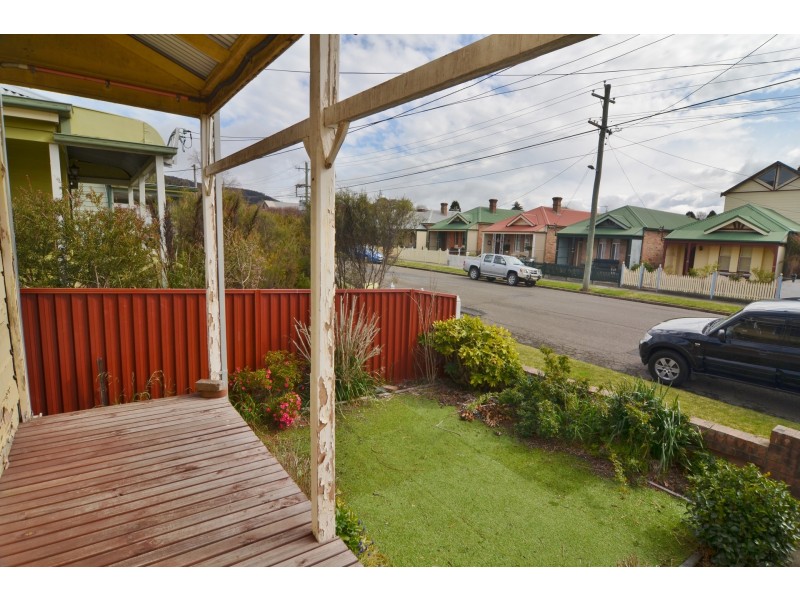 35 Laurence Street, Lithgow NSW 2790