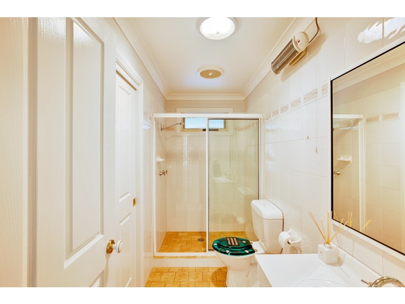 2 Korra Street, Marrangaroo NSW 2790