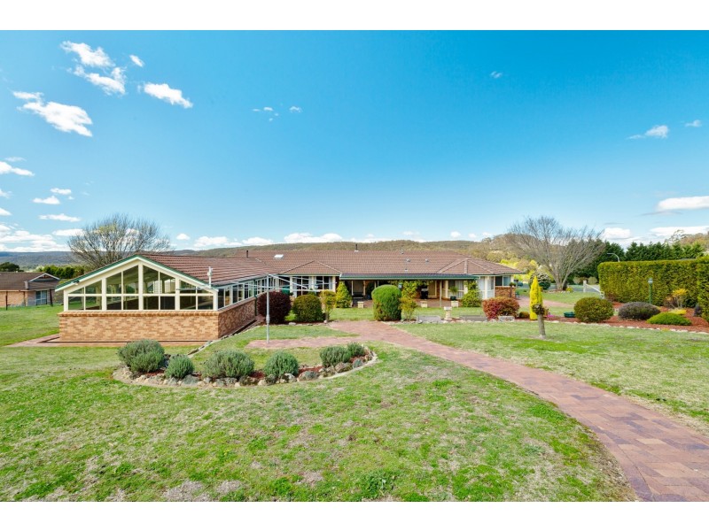 2 Korra Street, Marrangaroo NSW 2790