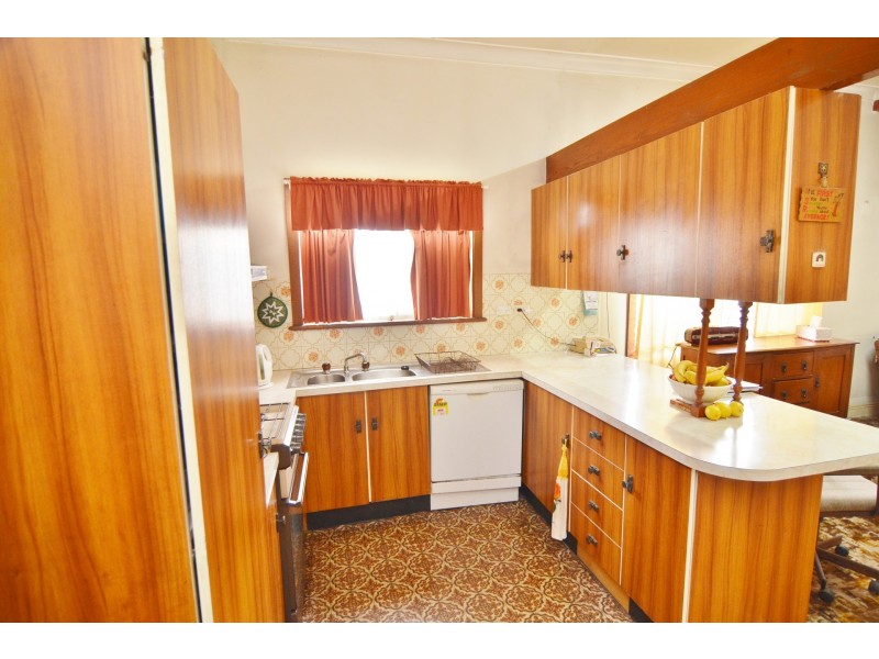 15 Williwa Street, Portland NSW 2847