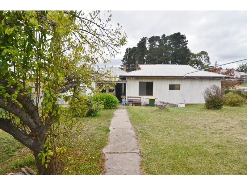 15 Williwa Street, Portland NSW 2847